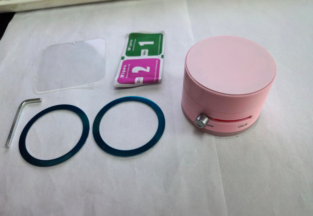 Foldable Magnetic Car Phone Holder with Suction Cup